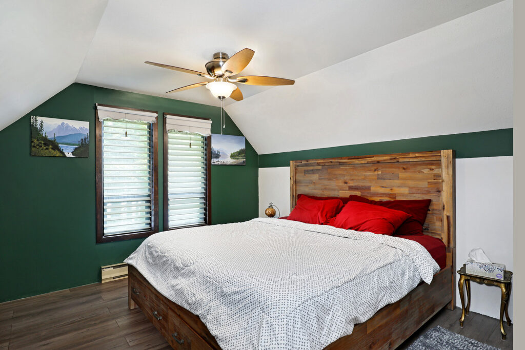 5966 Garvin Road, Union Bay