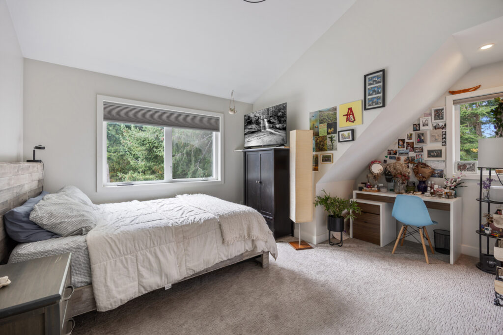 205 Mulholland Drive, Comox