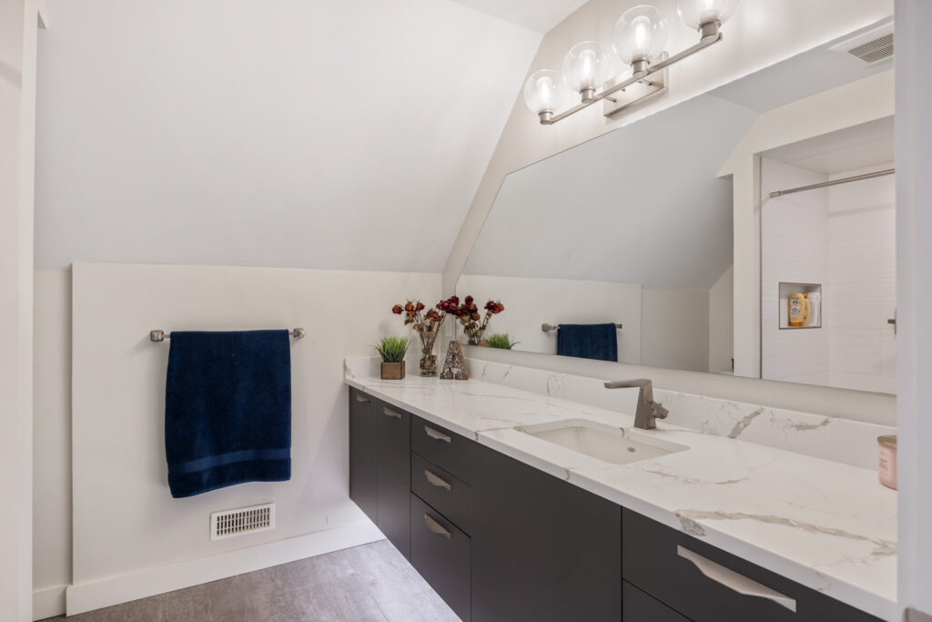 205 Mulholland Drive, Comox