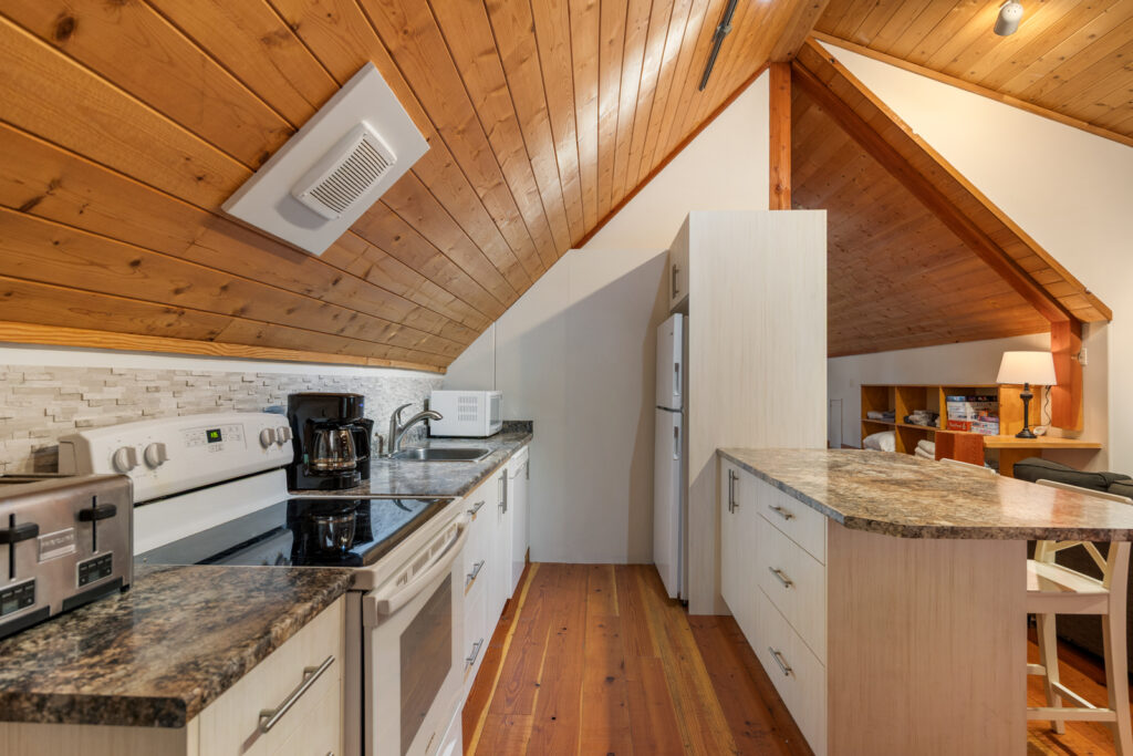 205 Mulholland Drive, Comox