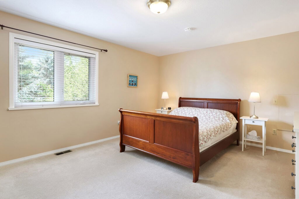 Premium Comox Location