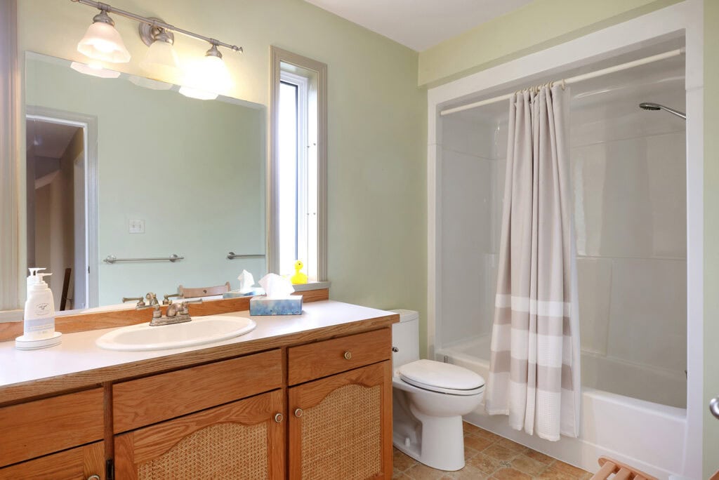 Premium Comox Location